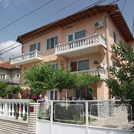 Family Hotel Velevi Велинград Экстерьер фото