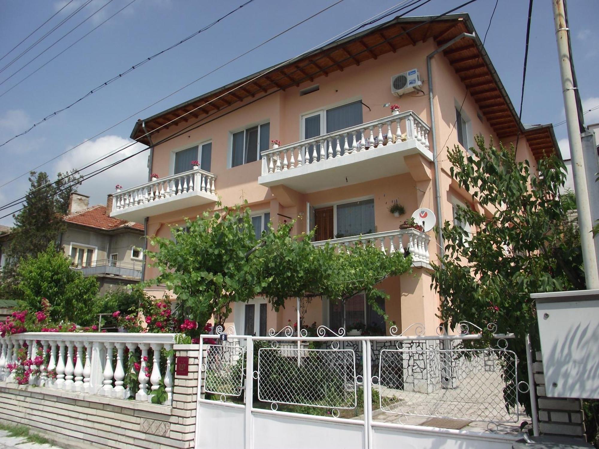 Family Hotel Velevi Велинград Экстерьер фото