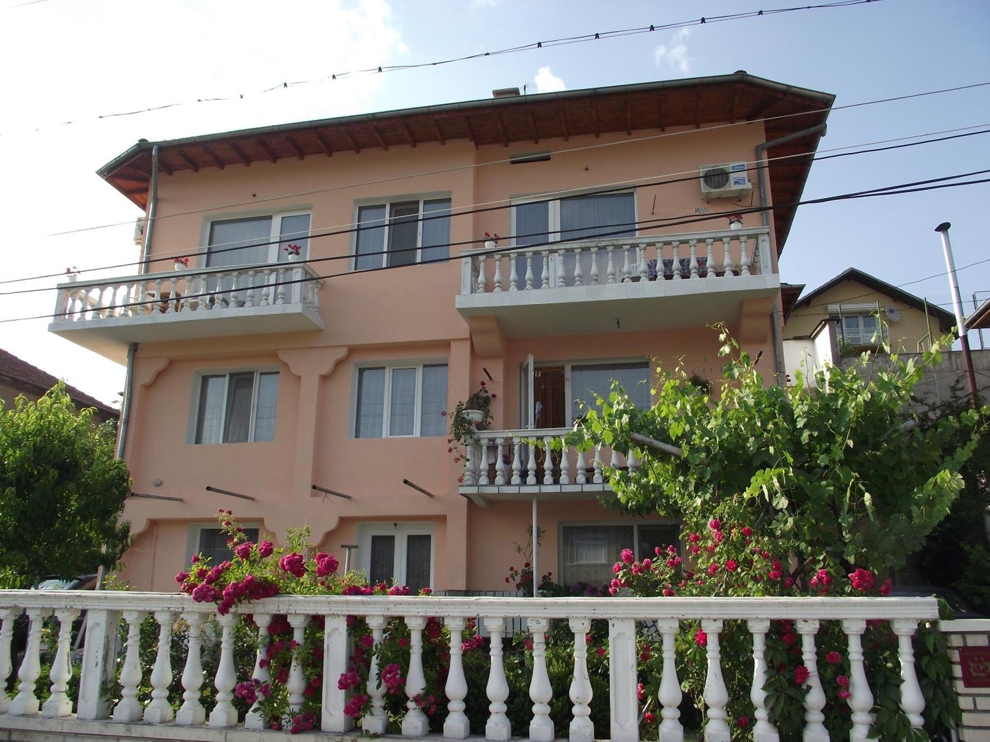 Family Hotel Velevi Велинград Экстерьер фото