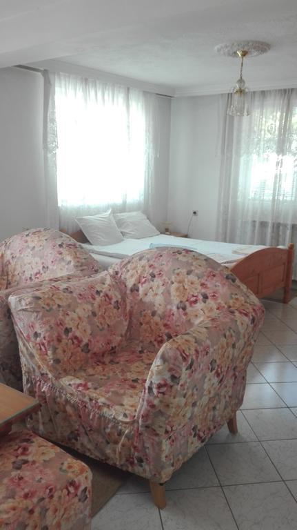 Family Hotel Velevi Велинград Экстерьер фото